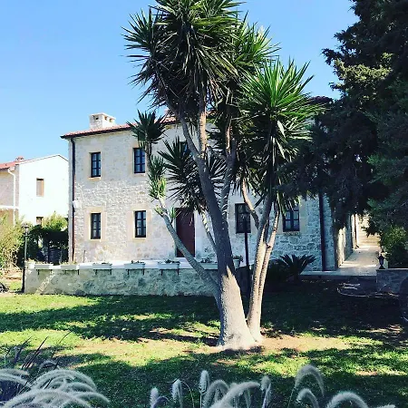 Taş Konak Eski Pansiyon